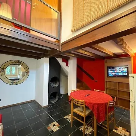 Ferienwohnung Musicians Mansion Loft Fino Mornasco Exterior foto